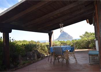 COSTA  DORATA VILLA  CON SPLENDIDA VISTA MARE