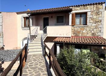 Apartment в продажа для Loiri Porto San Paolo