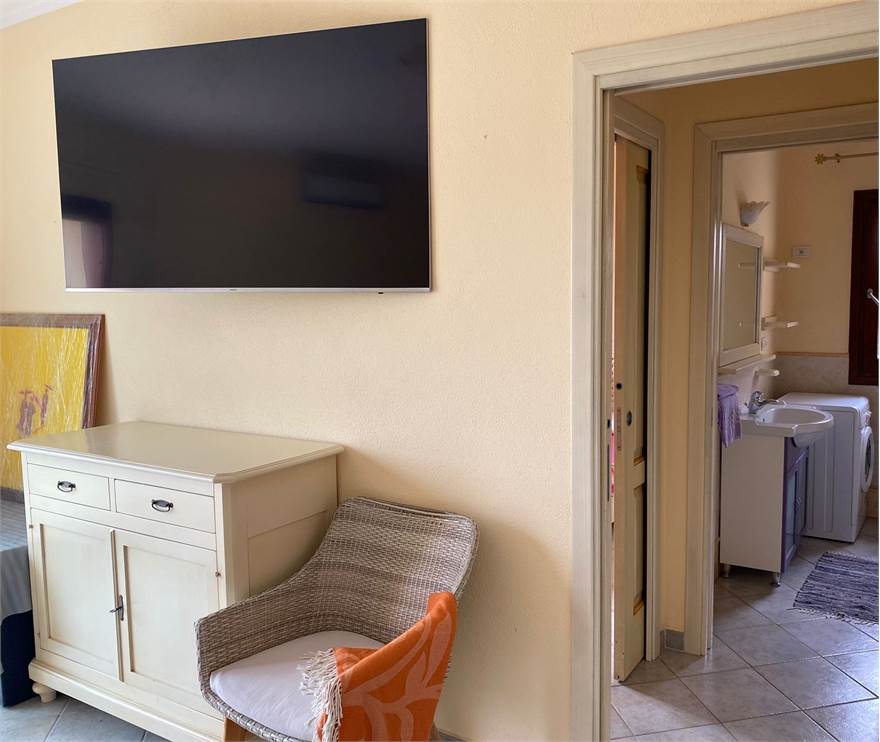 Ground-floor sanitar facility