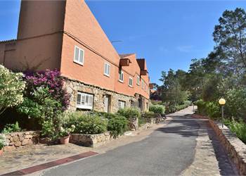 Terraced house в продажа для Olbia